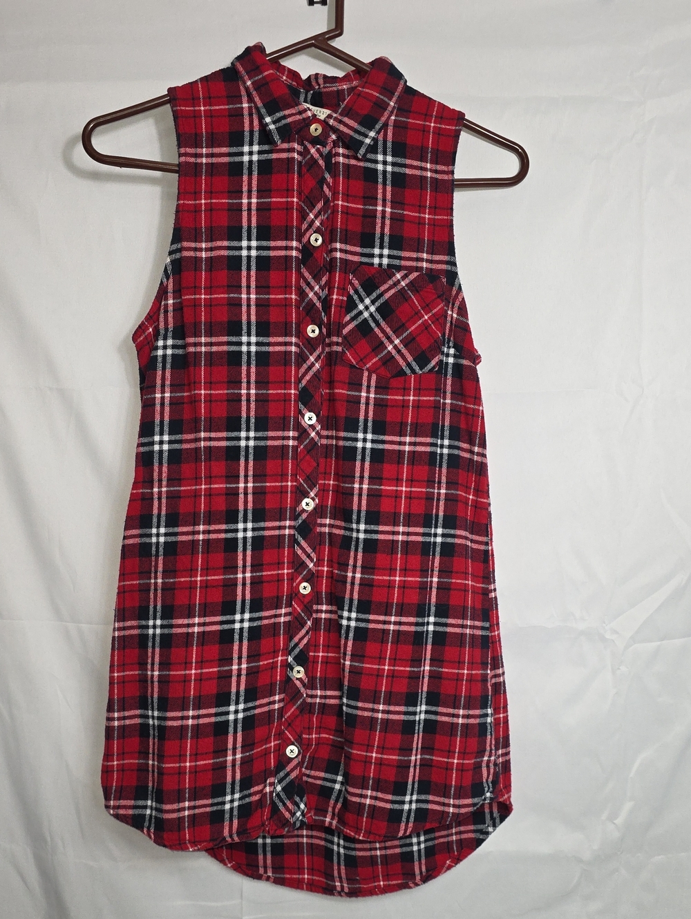 Forever 21 Red Plaid Sleeveless Button-Front Top Womens Small (W656)